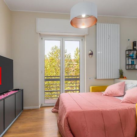 Maiolica Apartment - Free Parking And Great Connection To Linate And Duomo Milaan Buitenkant foto