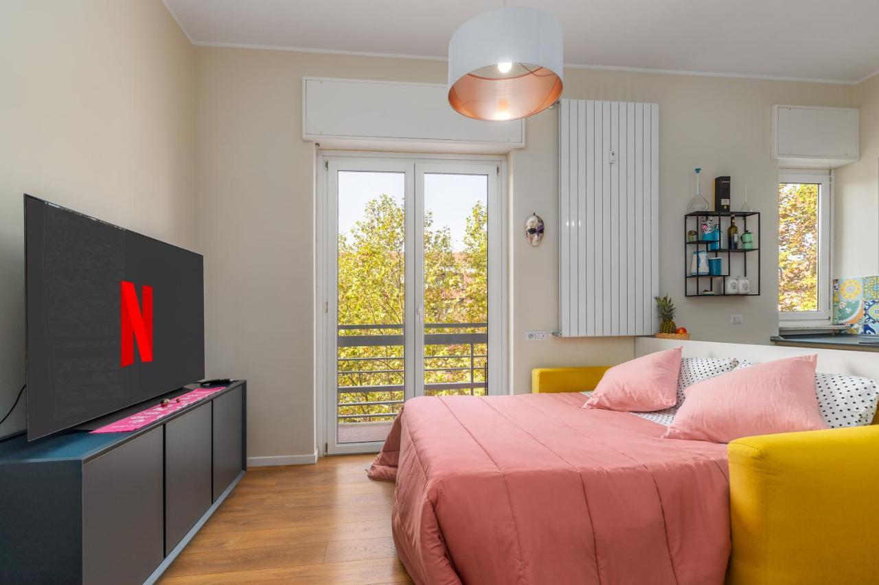 Maiolica Apartment - Free Parking And Great Connection To Linate And Duomo Milaan Buitenkant foto