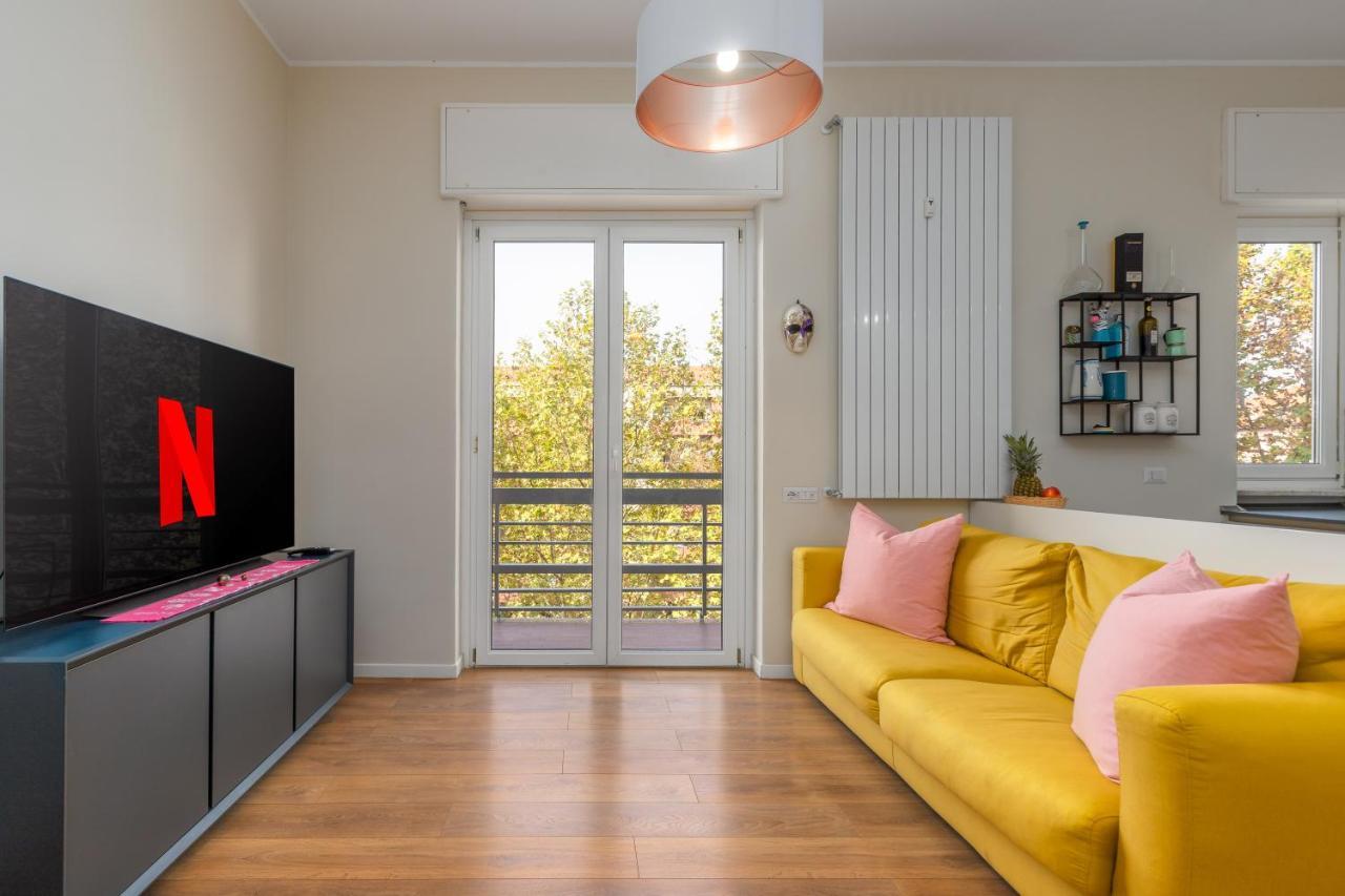 Maiolica Apartment - Free Parking And Great Connection To Linate And Duomo Milaan Buitenkant foto