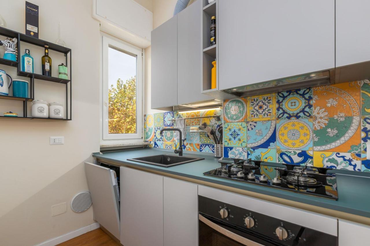 Maiolica Apartment - Free Parking And Great Connection To Linate And Duomo Milaan Buitenkant foto