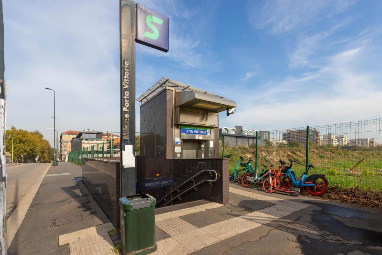 Maiolica Apartment - Free Parking And Great Connection To Linate And Duomo Milaan Buitenkant foto